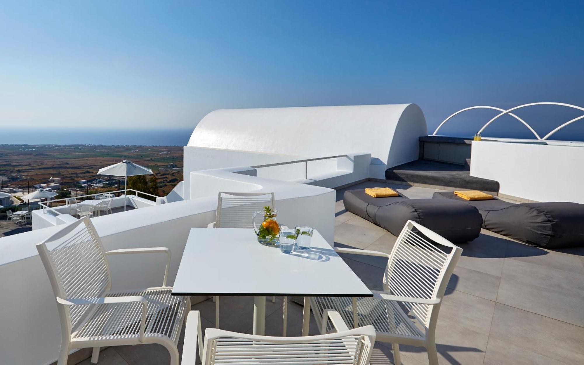 Aperanto Suites Oia Exterior foto